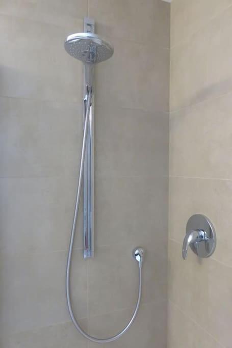 Rosebury Cottage 1 bedroom - Terrasse- Free Street parking – photo 12