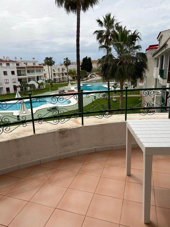 Apartamentos Playa Romana Park - Three-Bedroom Apartment