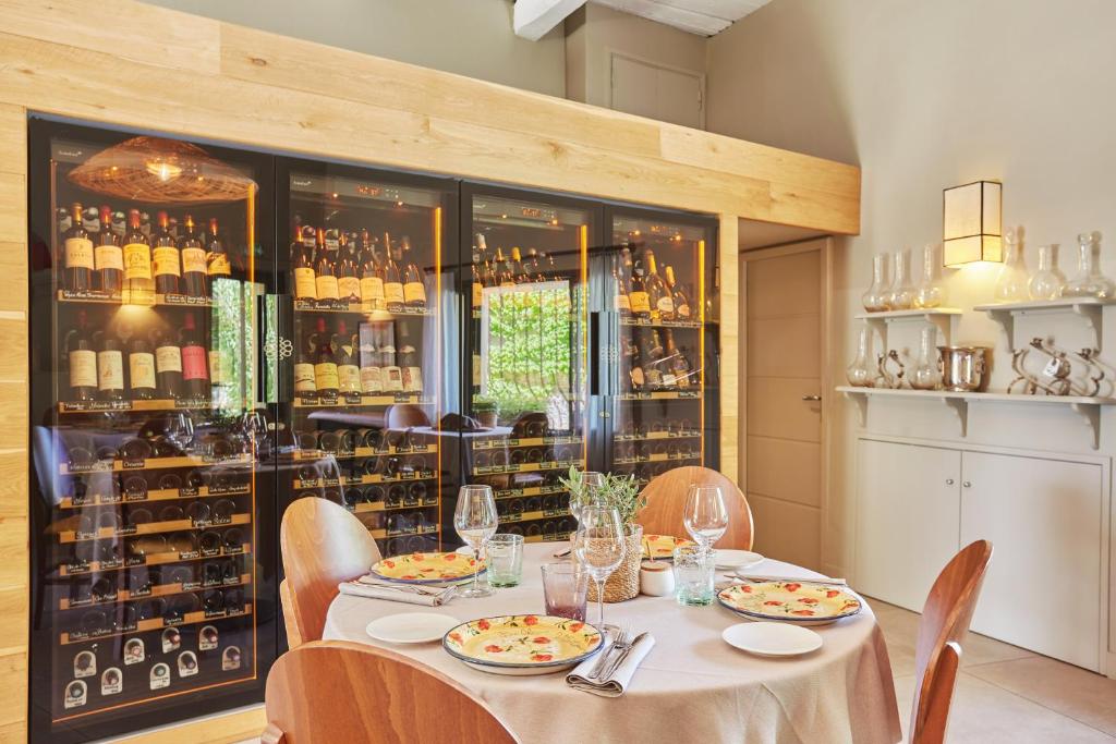 Nápoje v ubytování Hôtel de Charme Bello Visto