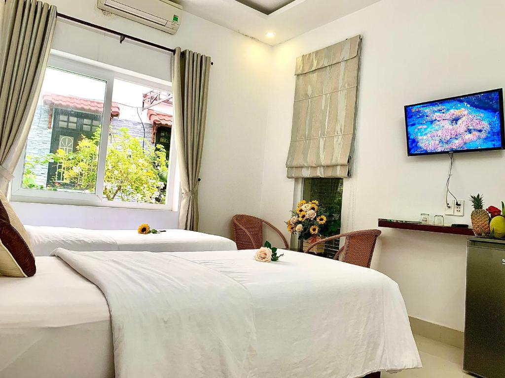 Ngọc Sinh Homestay - 阳台的双人间