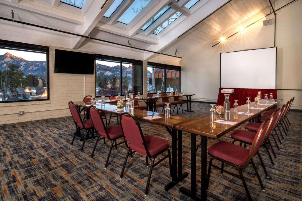 Holiday Inn Estes Park by IHG photo