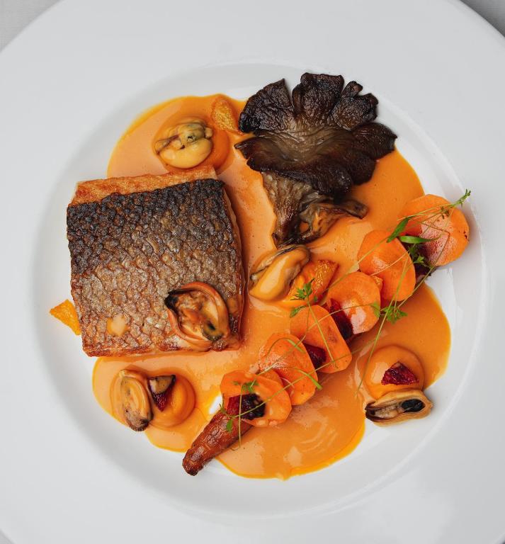 Golden Well - Resim 26