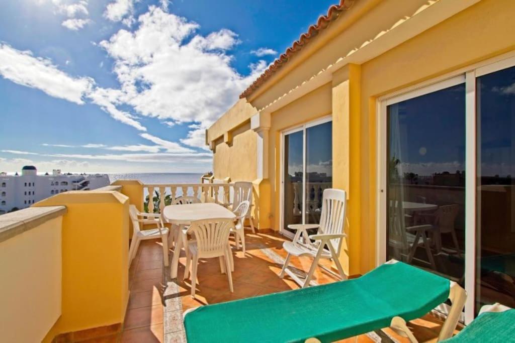 Apartamento Sunny penthouse in Duquesa Del Mar (España Santa Cruz de