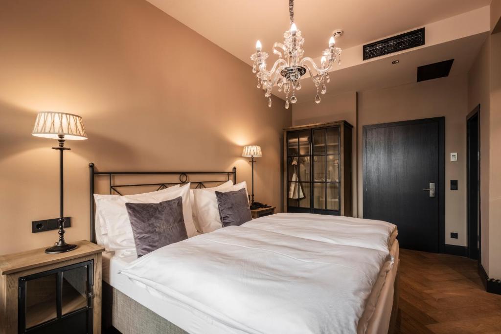 Boutiquehotel Weisses Rössl - 8