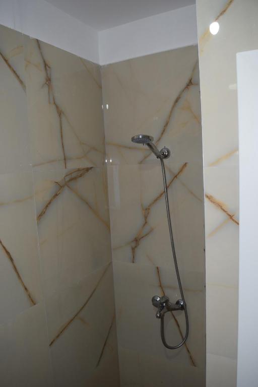 Matia Apartments - Image 3