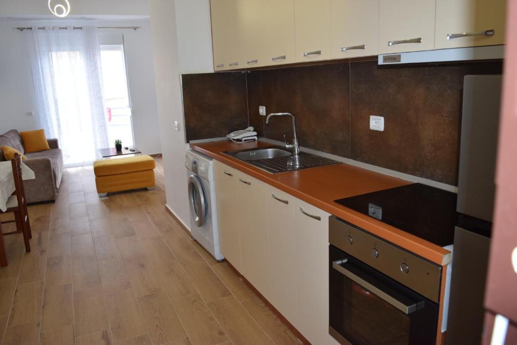Matia Apartments - Image 4