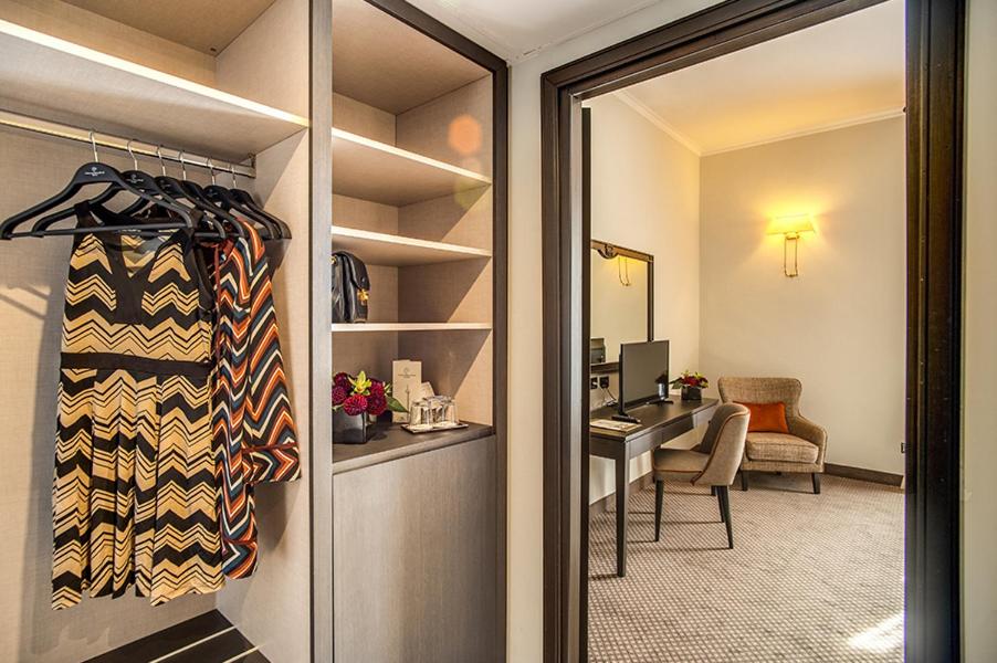 Fotografie z fotogalerie ubytování Colonna Palace Hotel v Římě