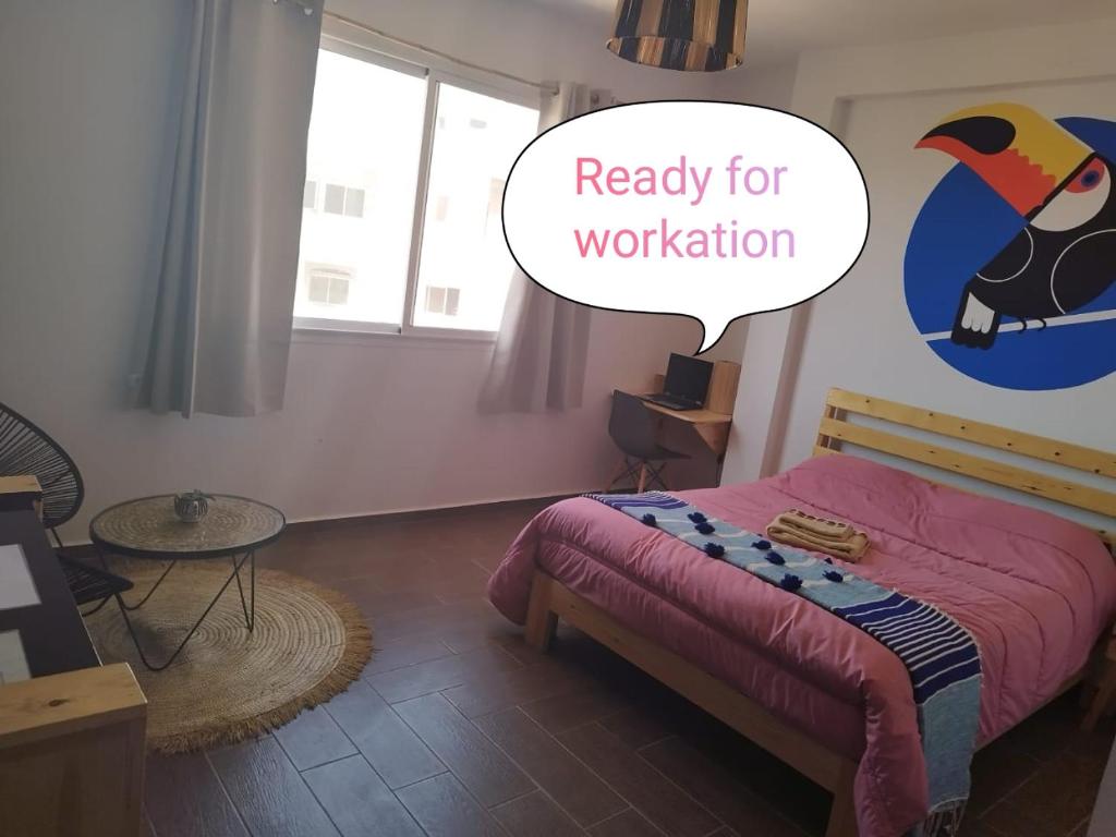 Postel nebo postele na pokoji v ubytování Dar Mouja, eco-friendly home