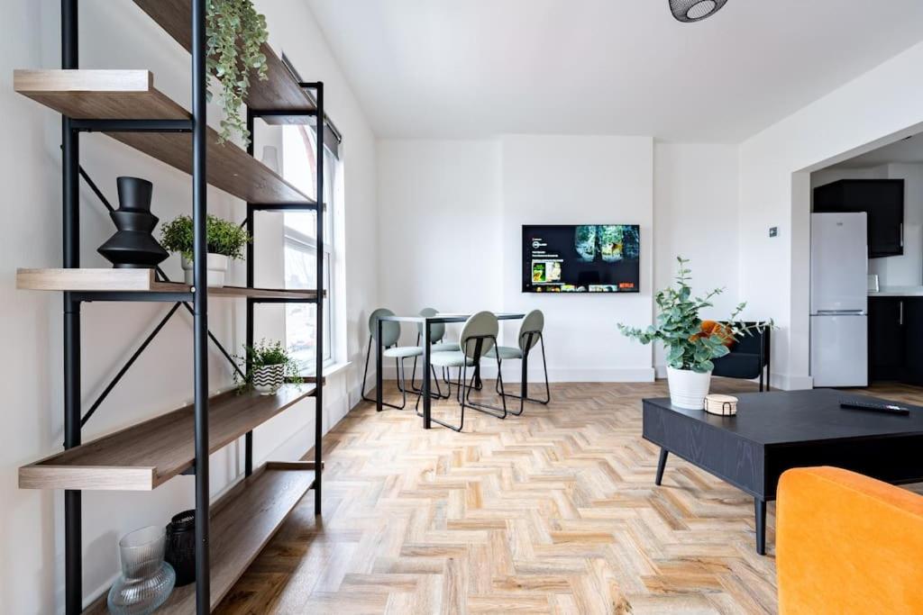 Isaacs View First Floor Apartment, Cleethorpes (updated prices 2024)