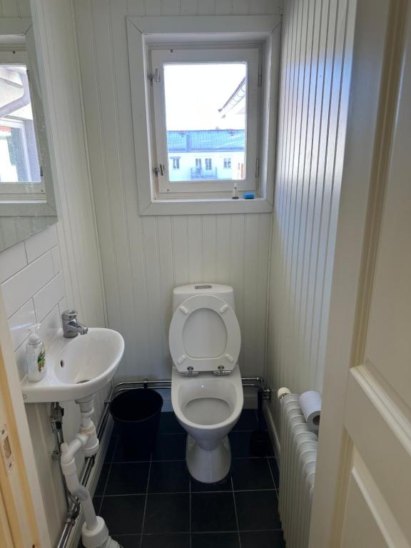 O baie la Lärkan 21 Tvisegatan 24