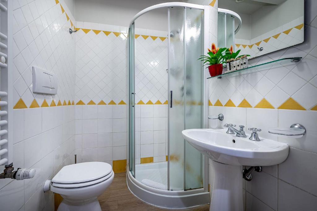 A bathroom at Residenza Giotto