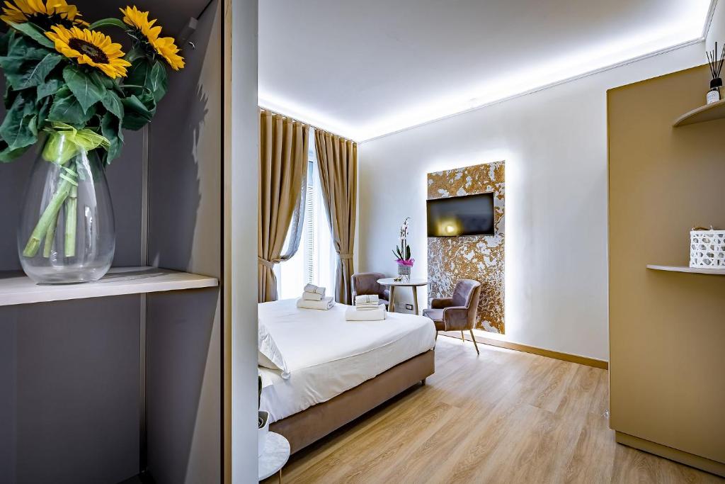 A bed or beds in a room at Residenza Giotto