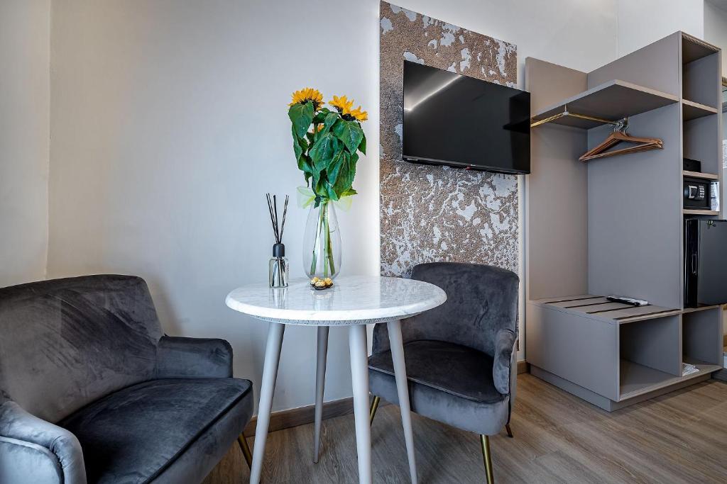 A kitchen or kitchenette at Residenza Giotto