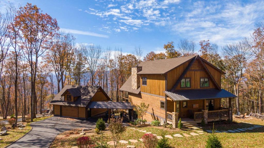 Casa Tres Cuervos at Eagles Nest, Banner Elk (updated prices 2024)