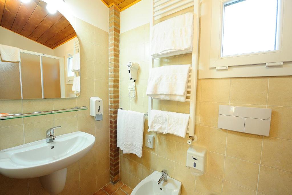 Colle Degli Olivi snc - 14