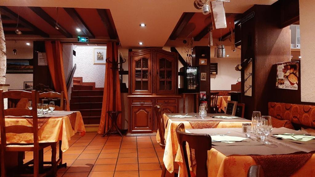 Hôtel Restaurant Aux Deux Roses – photo 15
