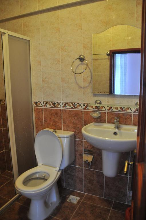 Koupelna v ubytování Tolay Hotel