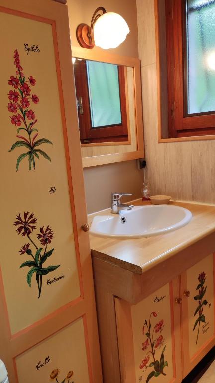 Kúpeľňa v ubytovaní Appartement dans petit chalet