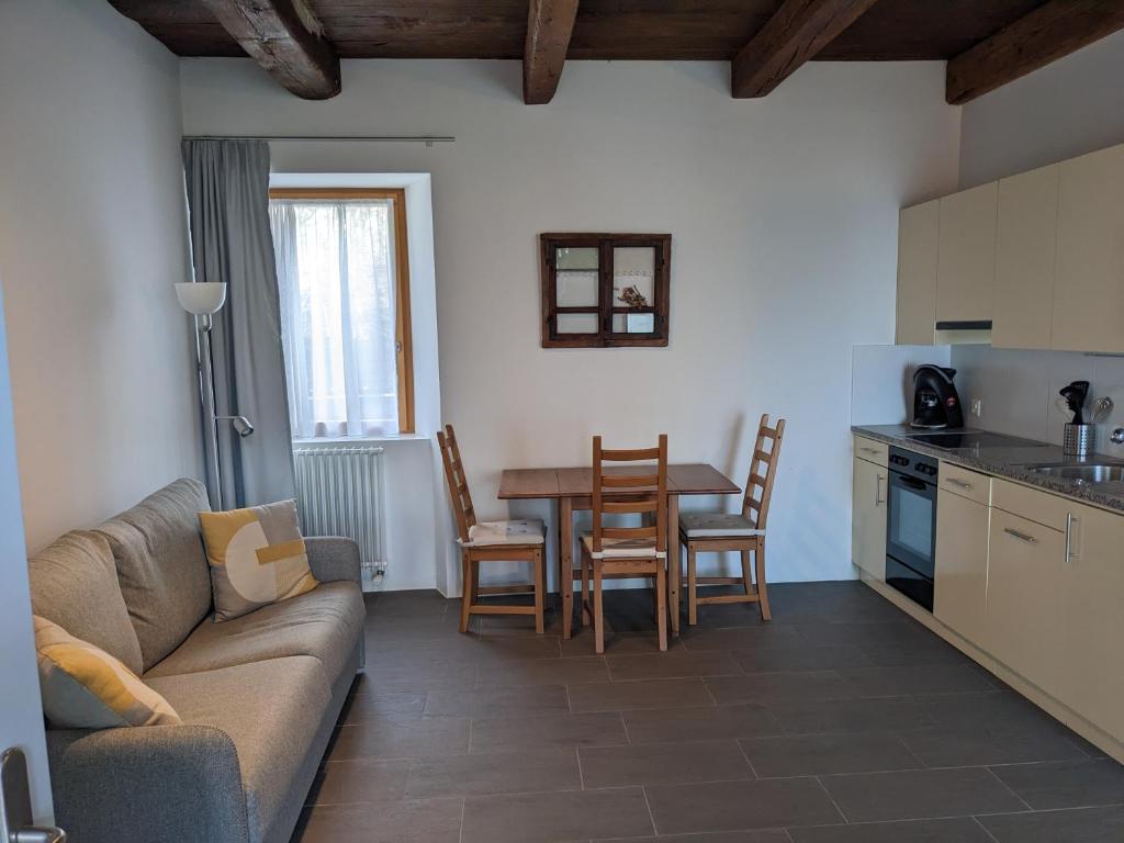 Kuchyň nebo kuchyňský kout v ubytování Casa Ai Portici