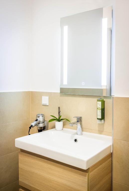 Jimmy's Apartments Dandelion - Resim 39