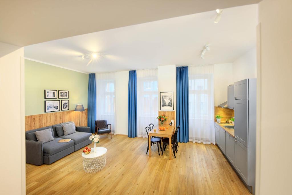 
2-Bedroom Suite with Balcony and Air Condition
