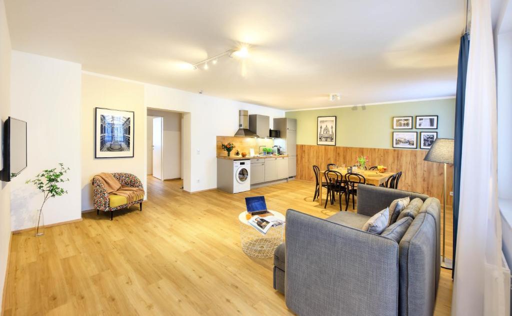 Jimmy's Apartments Dandelion - Resim 1