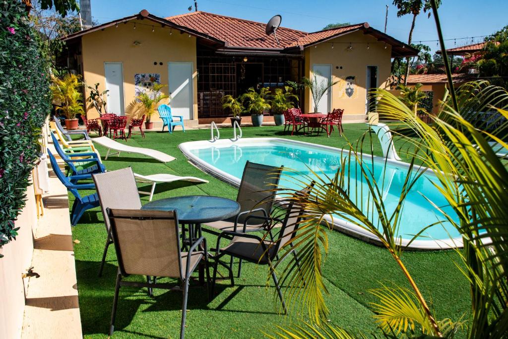 Kolam renang di atau dekat dengan Roxy's Bed & Breakfast