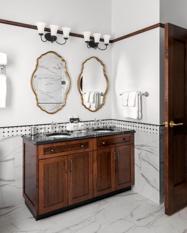 Abigail's Hotel - Resim 34