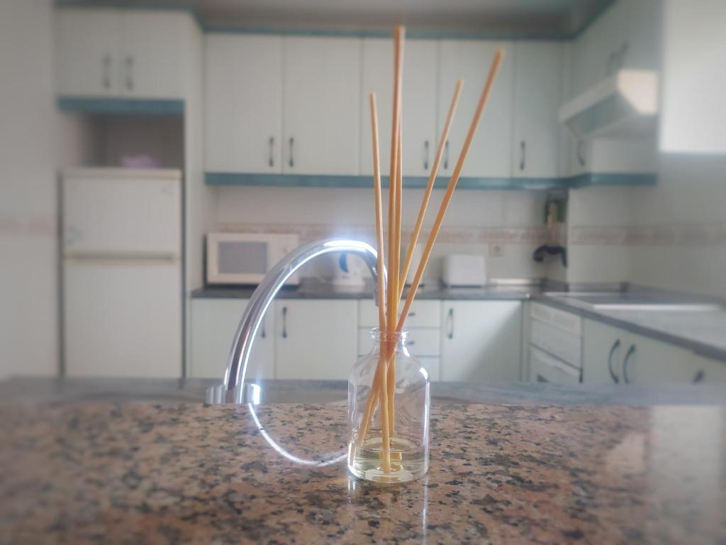 Kuchyňa alebo kuchynka v ubytovaní INMOGEST - Apartamento Mar Golondrinas - Parking free
