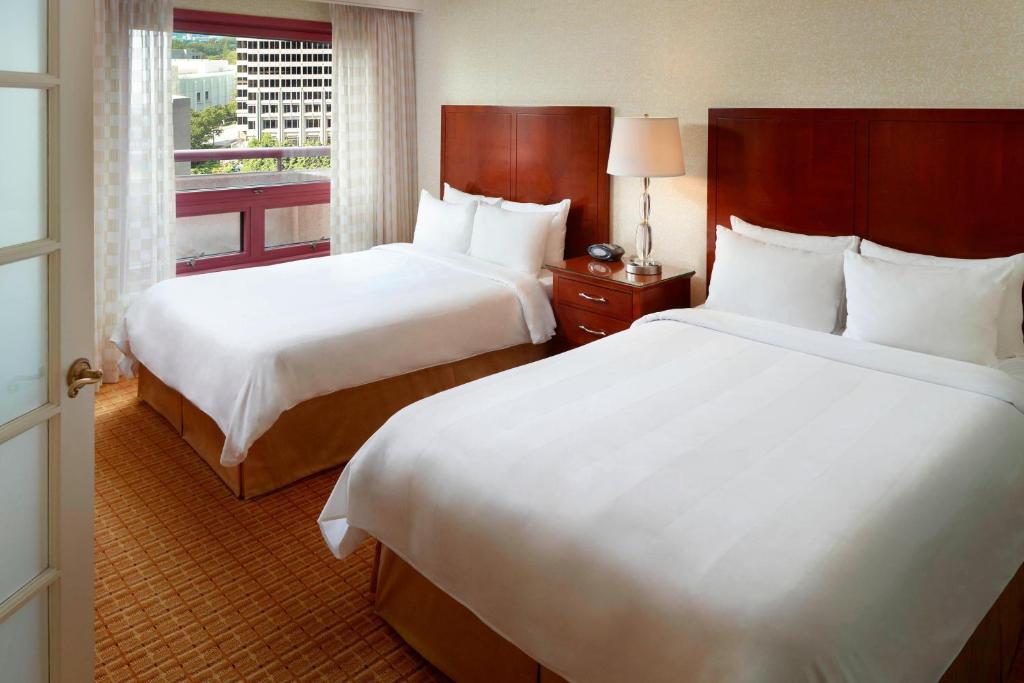 Atlanta Marriott Suites Midtown - 