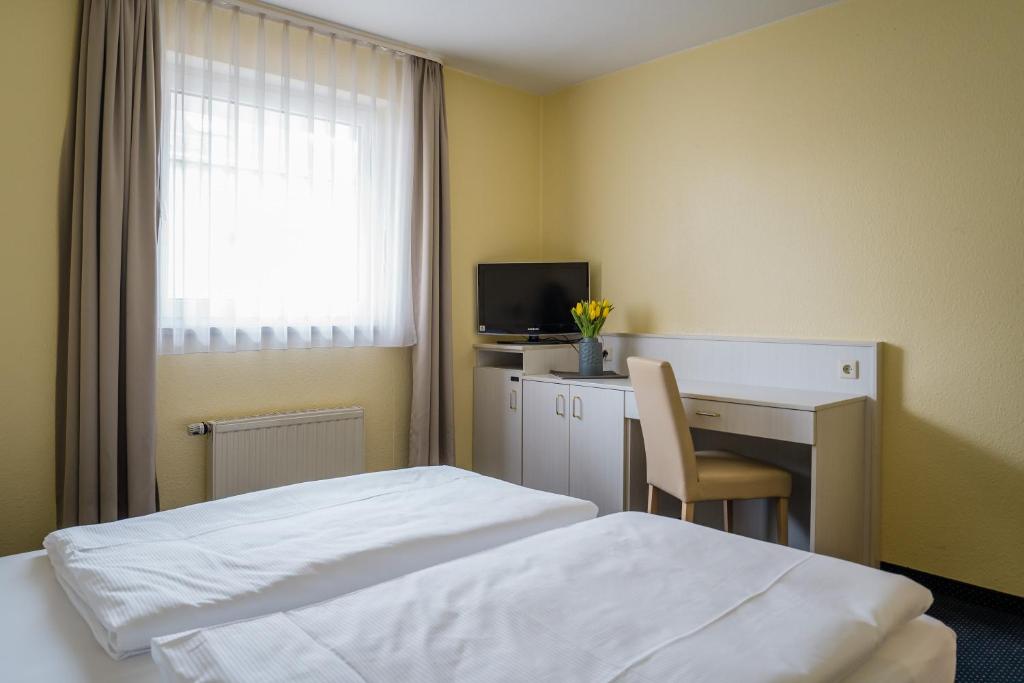 Point Hotel Apartments and Rooms - Resim 10