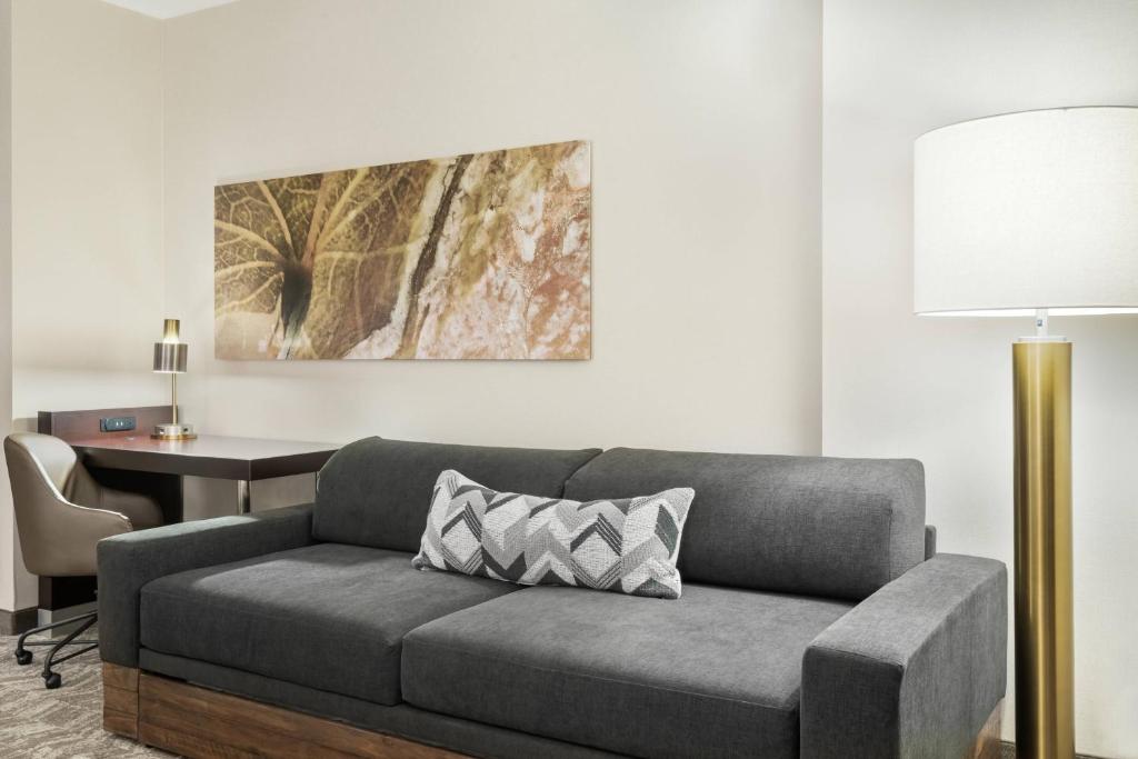 SpringHill Suites by Marriott Cleveland Solon photo
