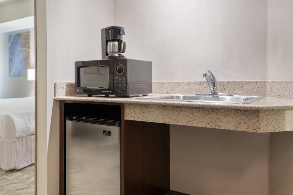 SpringHill Suites by Marriott Cleveland Solon photo