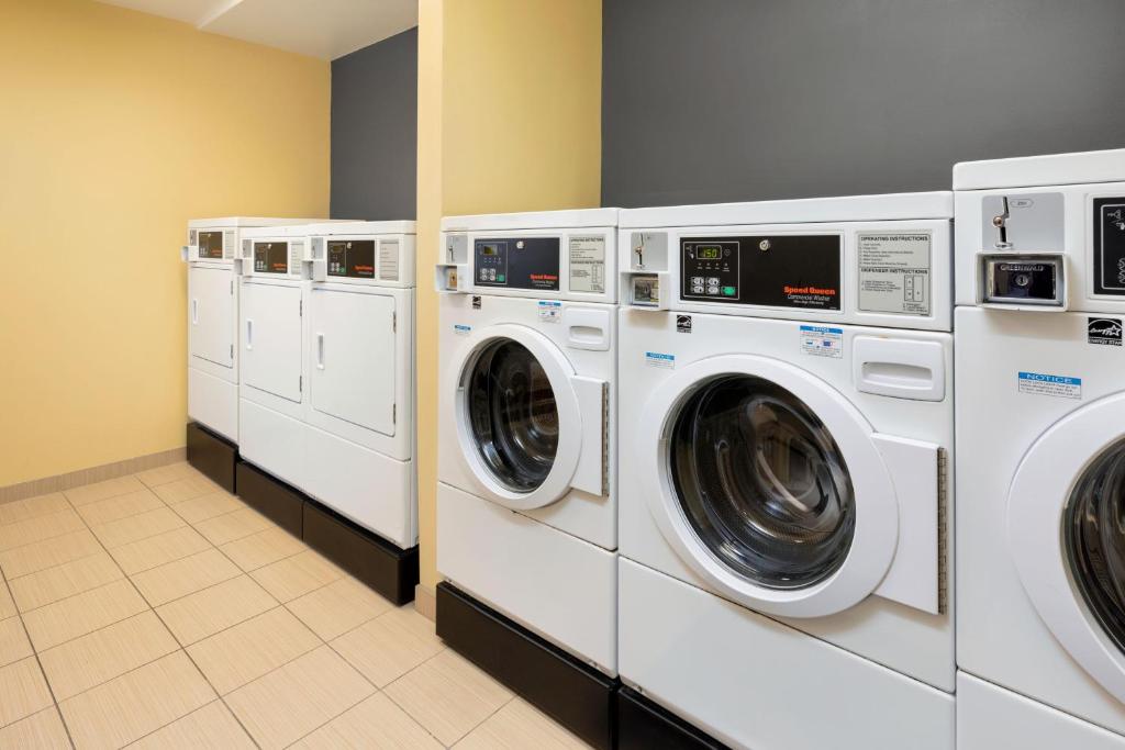 Do Marriotts Have Washers And Dryers