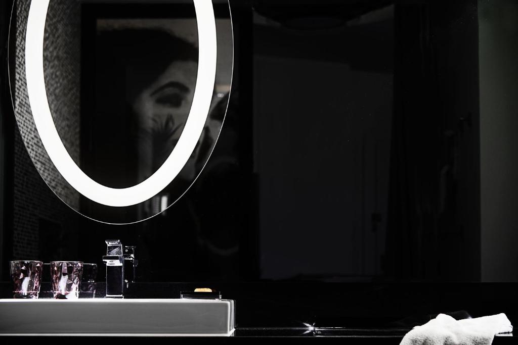 Roomers Berlin Steinplatz, Autograph Collection - Resim 18