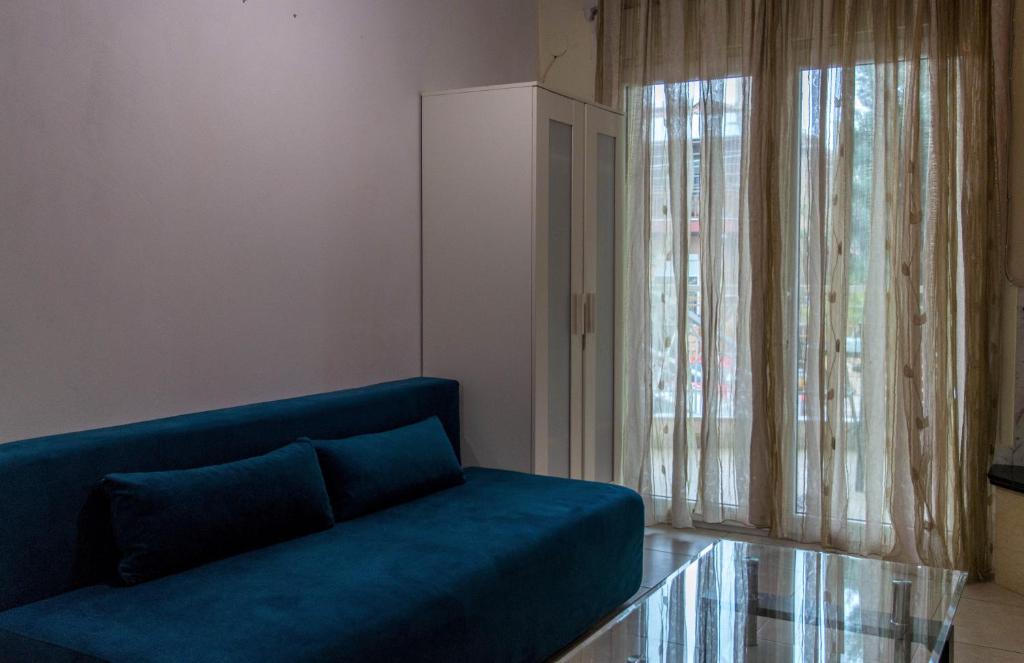 Roses Apartments - Apartment With Balcony
