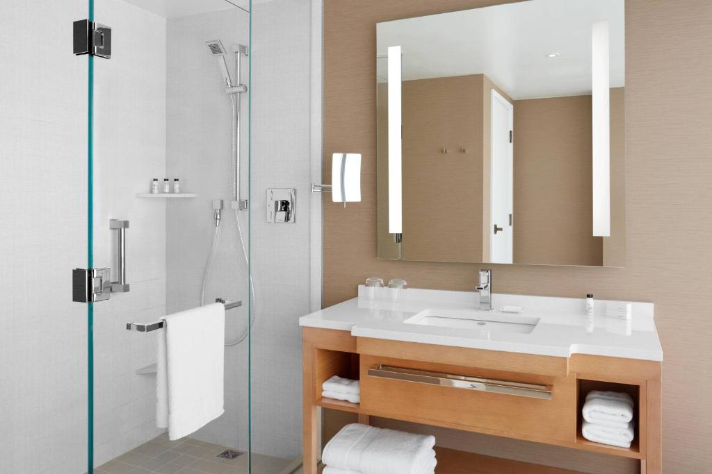 Delta Hotels by Marriott Toronto - Resim 19