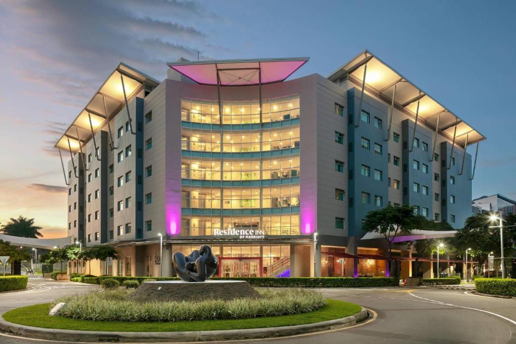 Gedung tempat hotel berlokasi