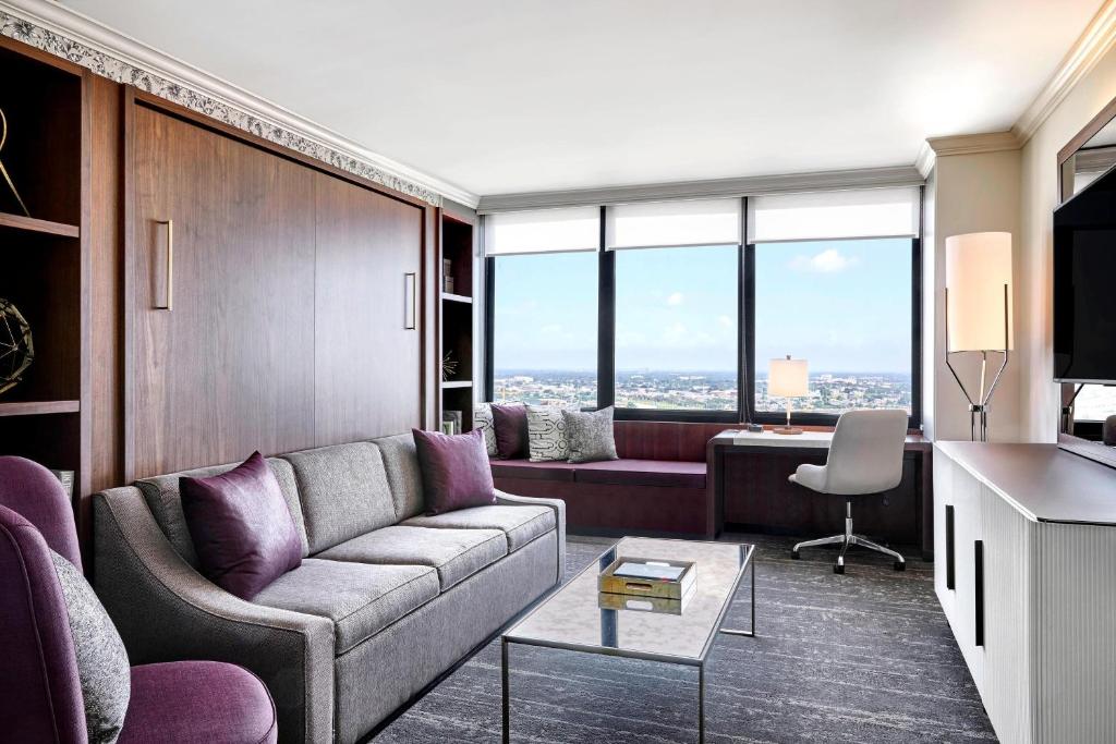 JW Marriott New Orleans - 