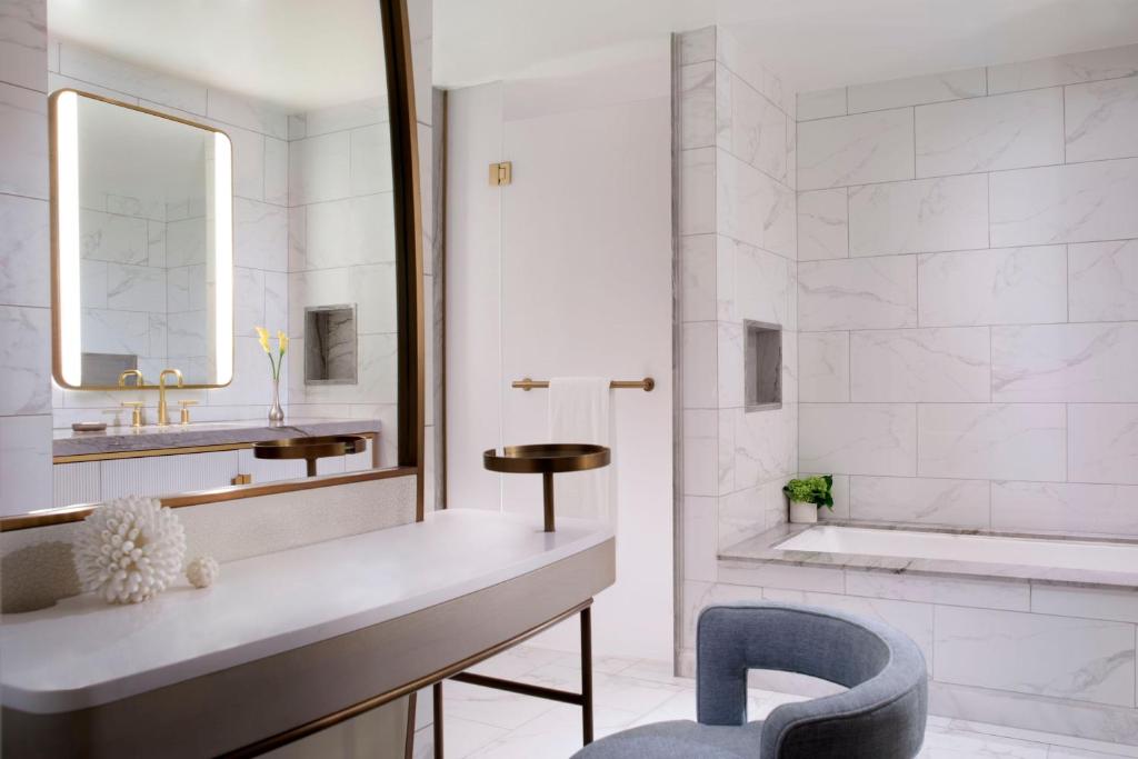 The Ritz-Carlton Naples - Ocean View Suite
