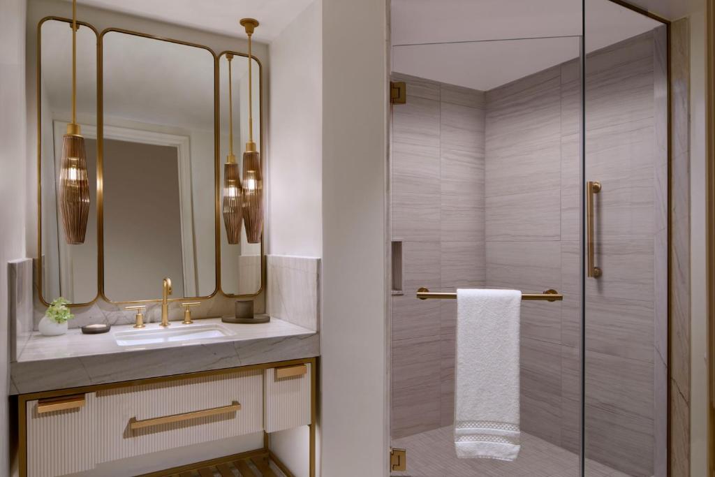 The Ritz-Carlton Naples photo