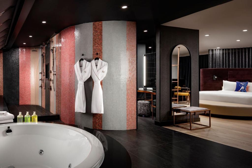 W Toronto - Resim 38