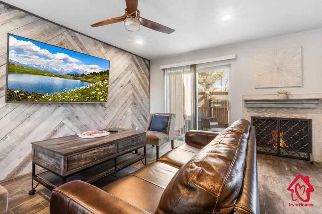 The Plaza An Irvie Home w Summer Pool, Albuquerque Updated 2024 Prices