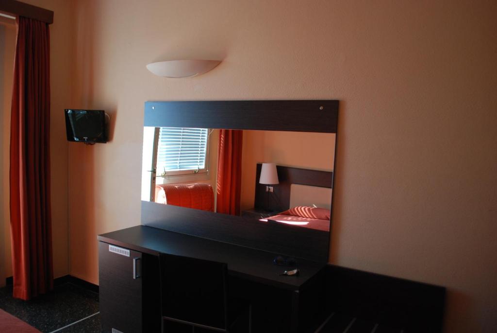 Hotel Palace - Standard Triple Room