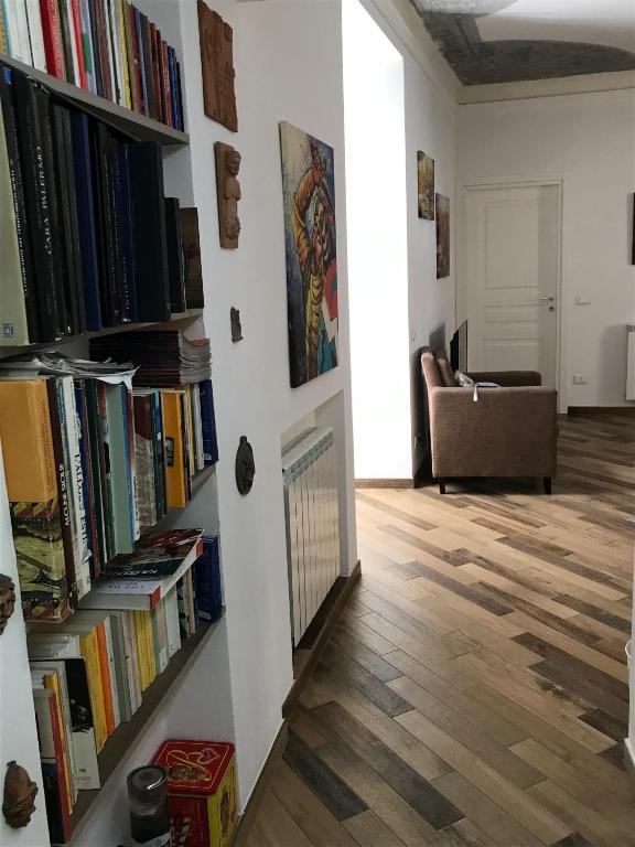 Ballarò Holiday - Three-Bedroom House