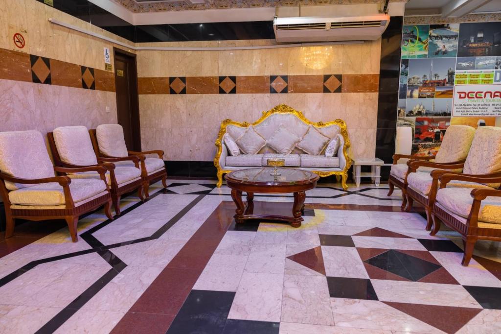 Three 888 Hotel - Resim 17