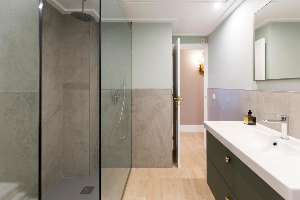 Kúpeľňa v ubytovaní Gran vivienda en la Rambla!