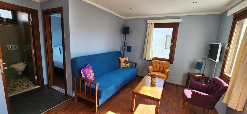 Posezení v ubytování Stone House Hotel