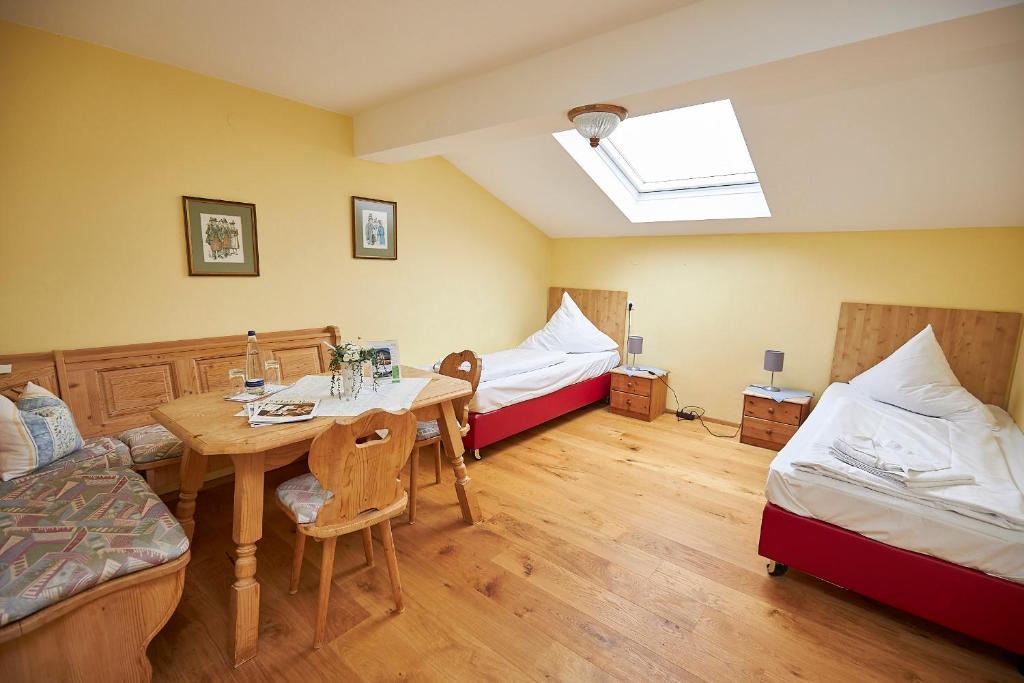 Gasthof-Hotel Zur Post Samerberg - Habitación Familiar Confort