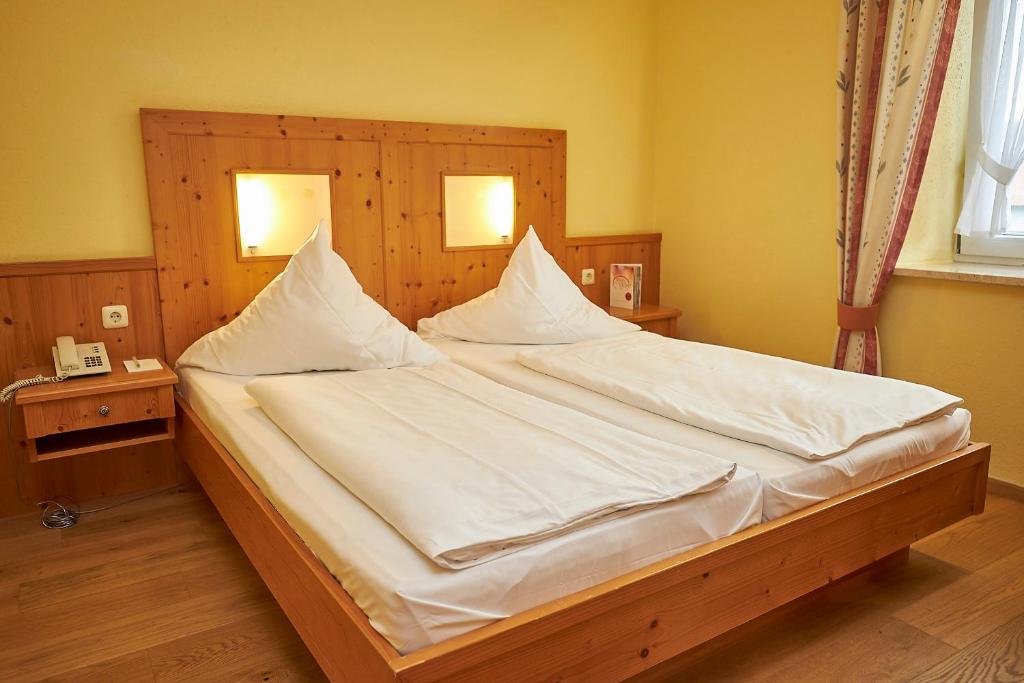 Gasthof-Hotel Zur Post Samerberg - Habitación Familiar Estándar